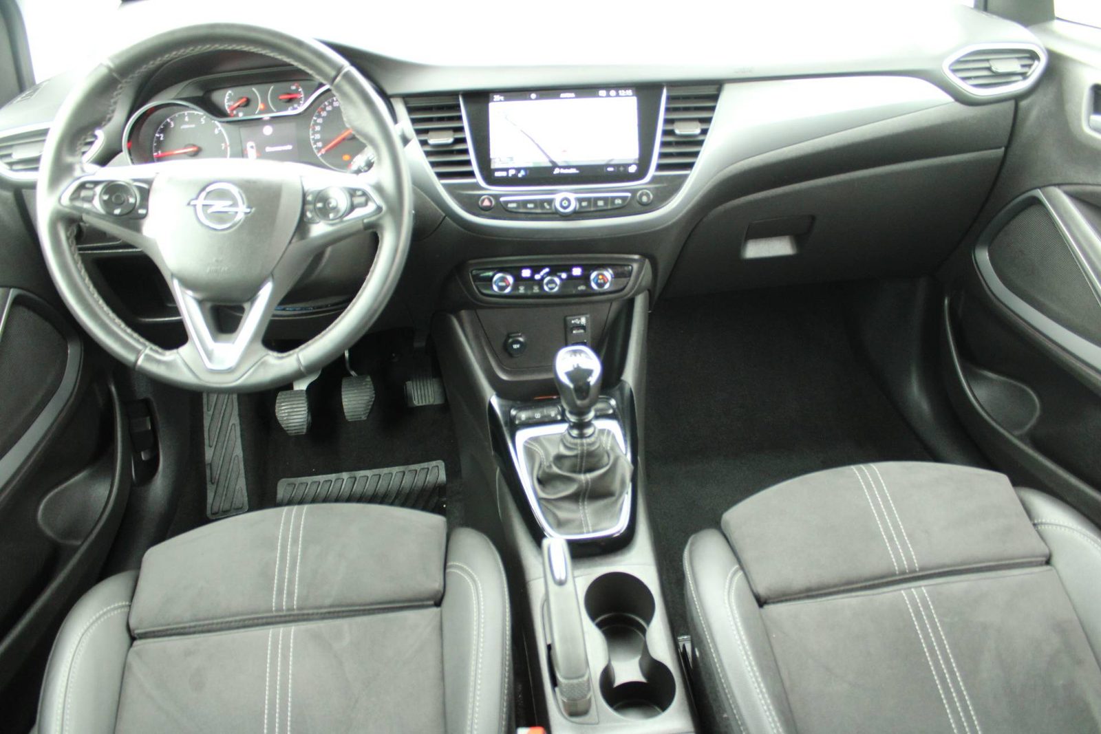 2023 Opel Crossland X — fotografija 14