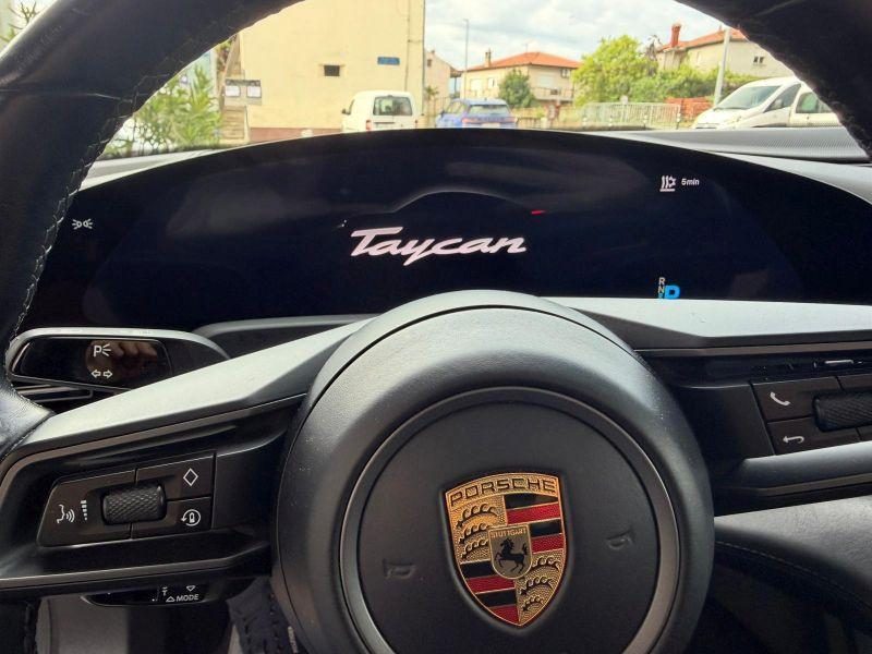 2020 Porsche Taycan — fotografija 18