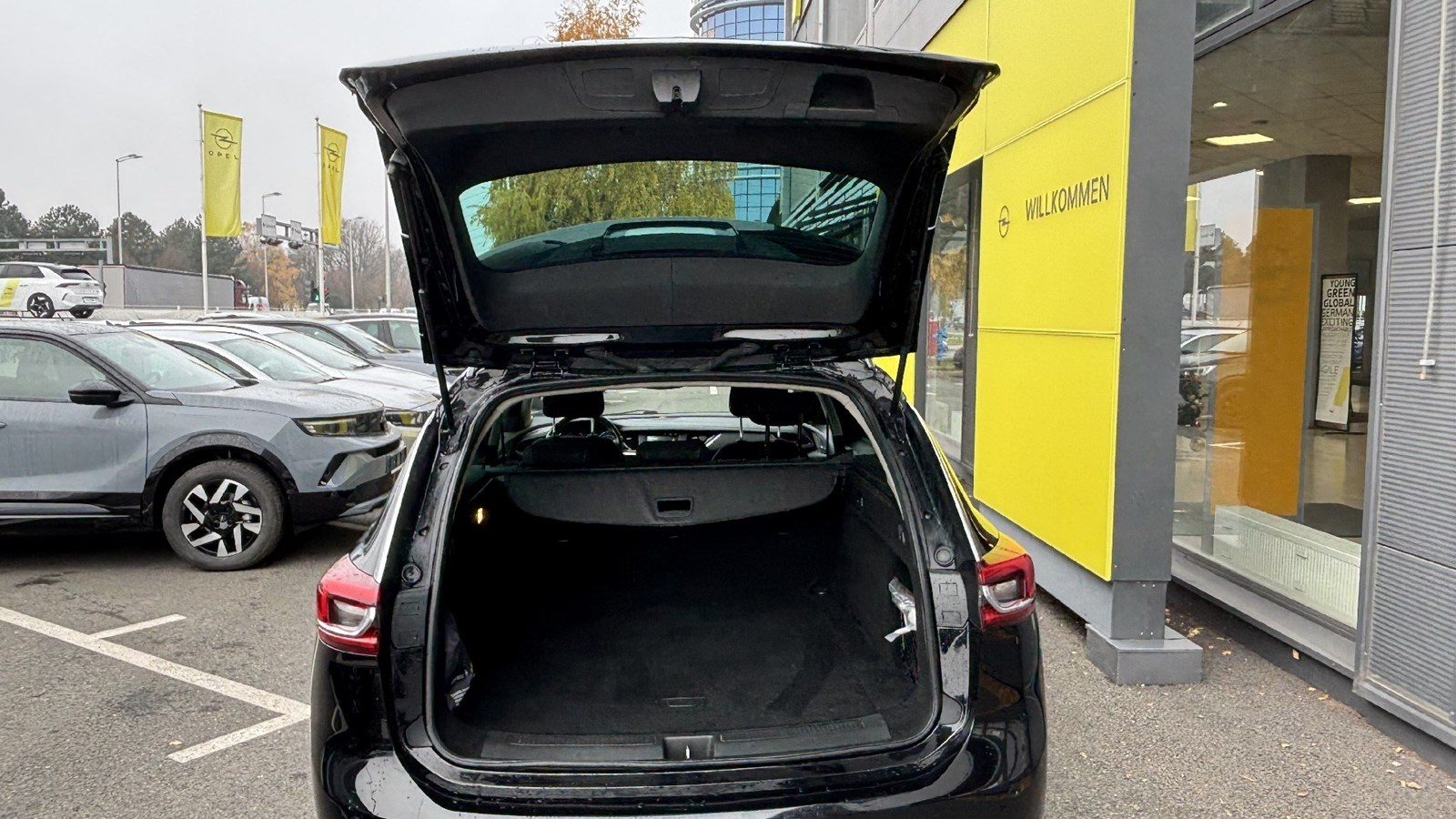 2018 Opel Insignia Sports Tourer — fotografija 10
