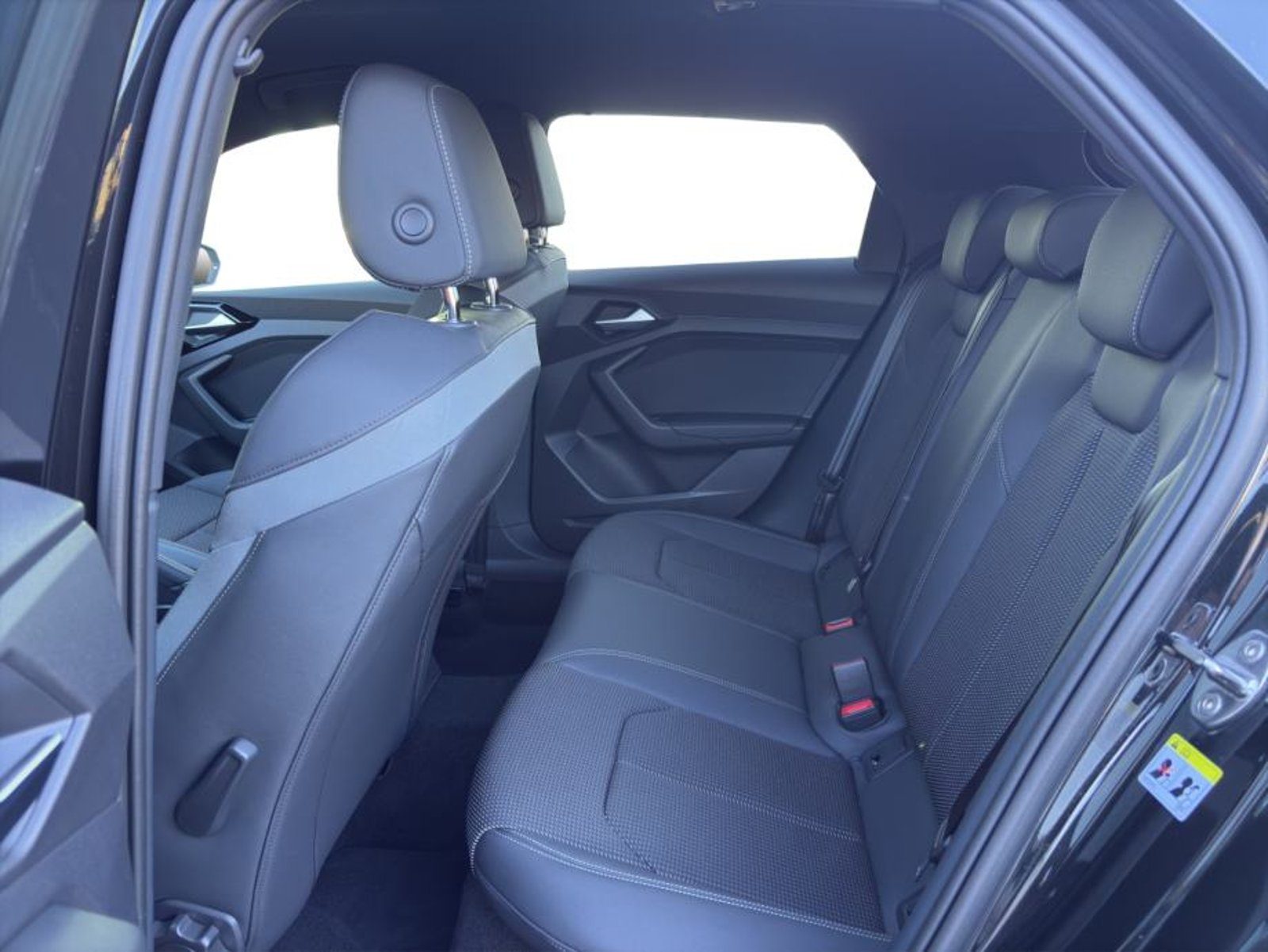 2025 Audi A1 Sportback S line — fotografija 13