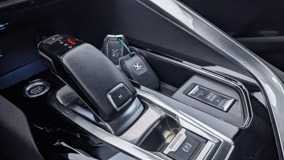 2021 Peugeot 5008 — fotografija 23