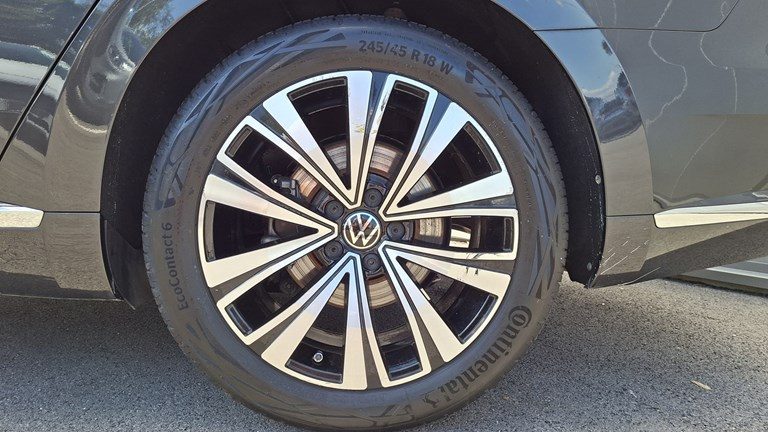2024 Volkswagen Arteon — fotografija 23