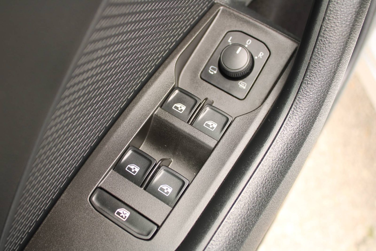 2022 Škoda Octavia Combi — fotografija 14