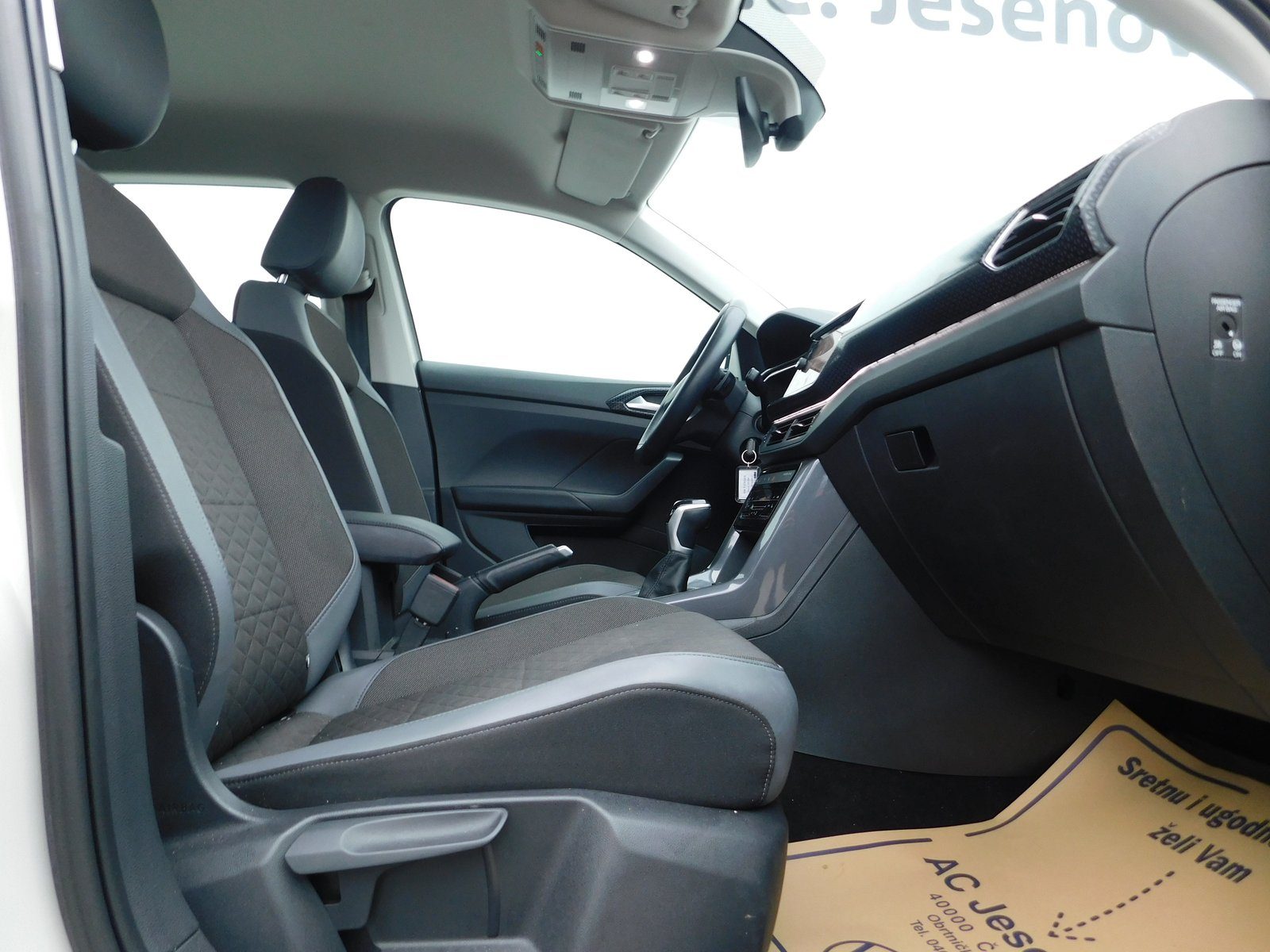 2023 Volkswagen T-Cross — fotografija 10