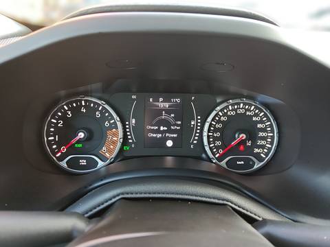 2024 Jeep Renegade — sličica 18