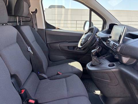 2018 Peugeot Partner — sličica 10
