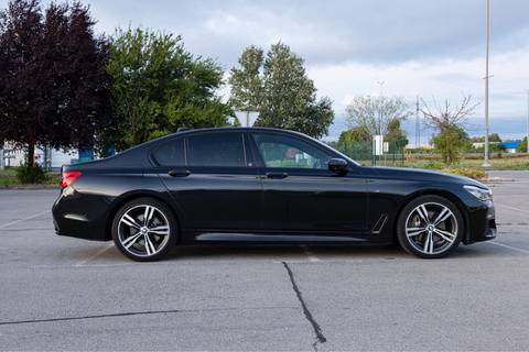 2016 BMW Serija 7 — sličica 4