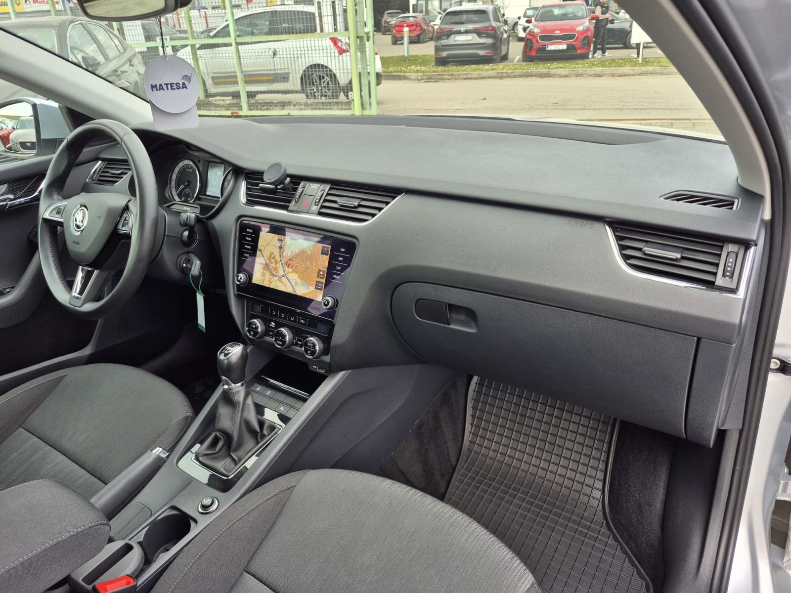Škoda Octavia — fotografija 23