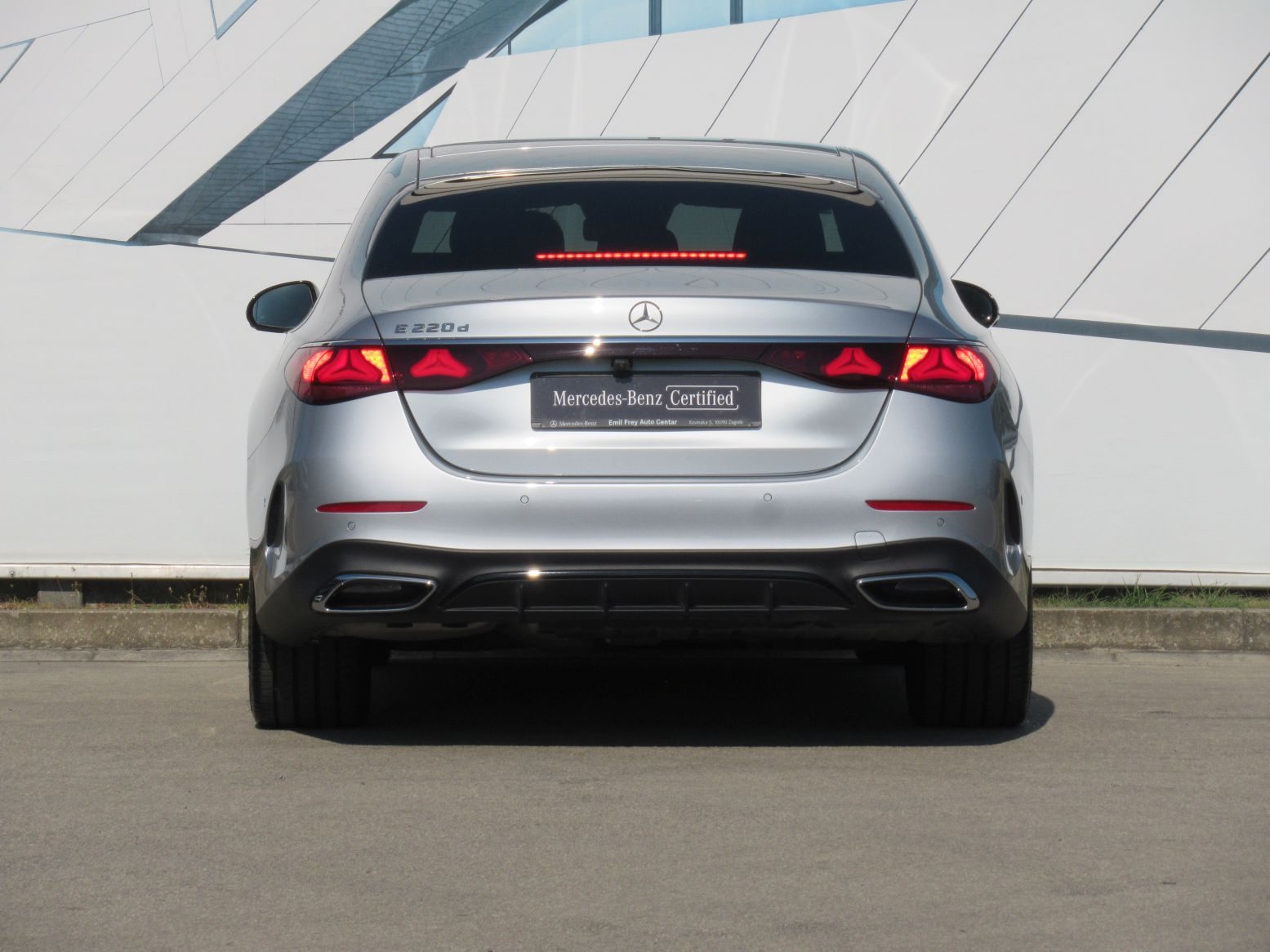 2025 Mercedes-Benz E-klasa — fotografija 7