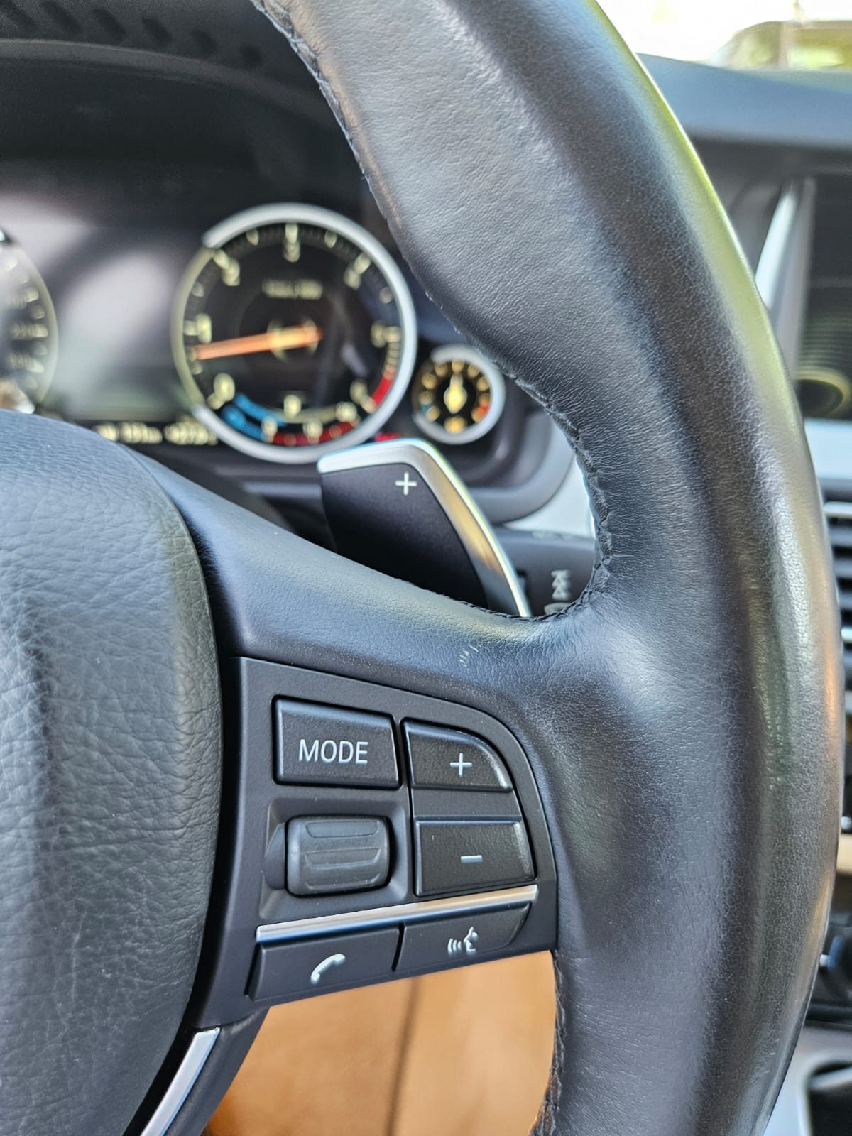 2013 BMW Serija 5 — fotografija 18