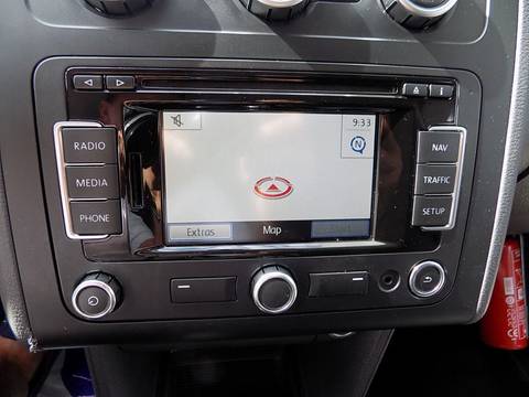2014 Volkswagen Touran — sličica 18