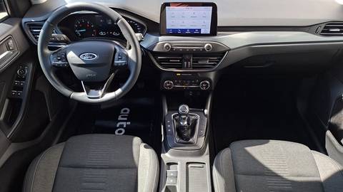 2020 Ford Focus — sličica 4
