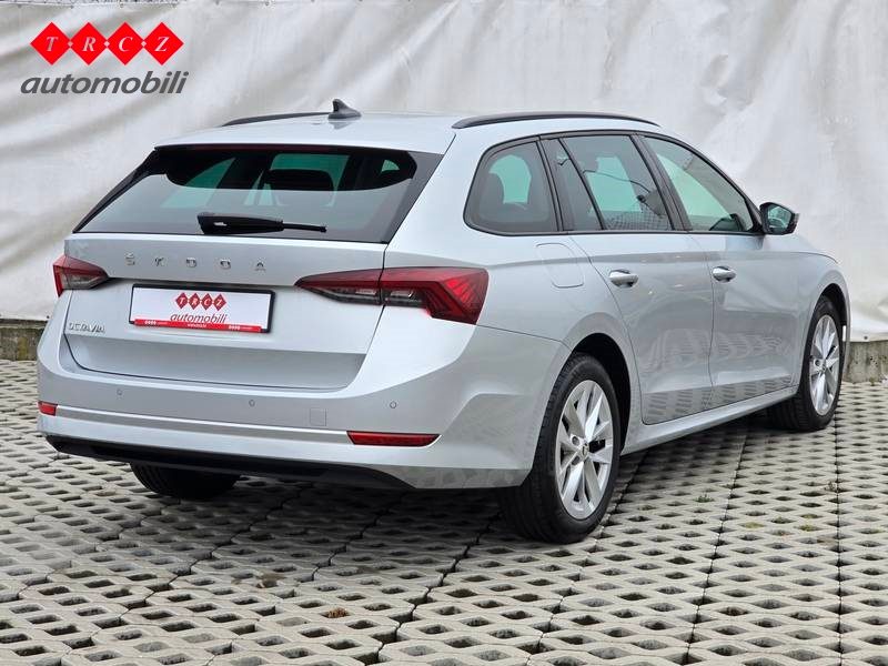 2020 Škoda Octavia — fotografija 4