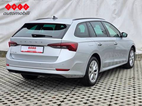 2020 Škoda Octavia — sličica 4