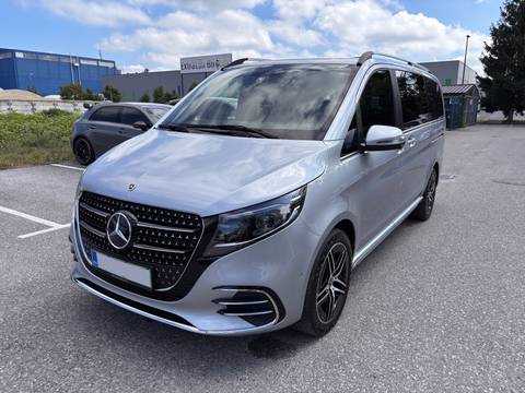 2025 Mercedes V 300d 4Matic AMG line — sličica 2